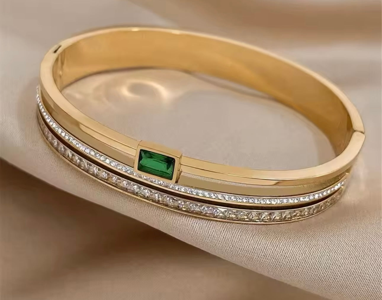 Signature Emerald Bracelet