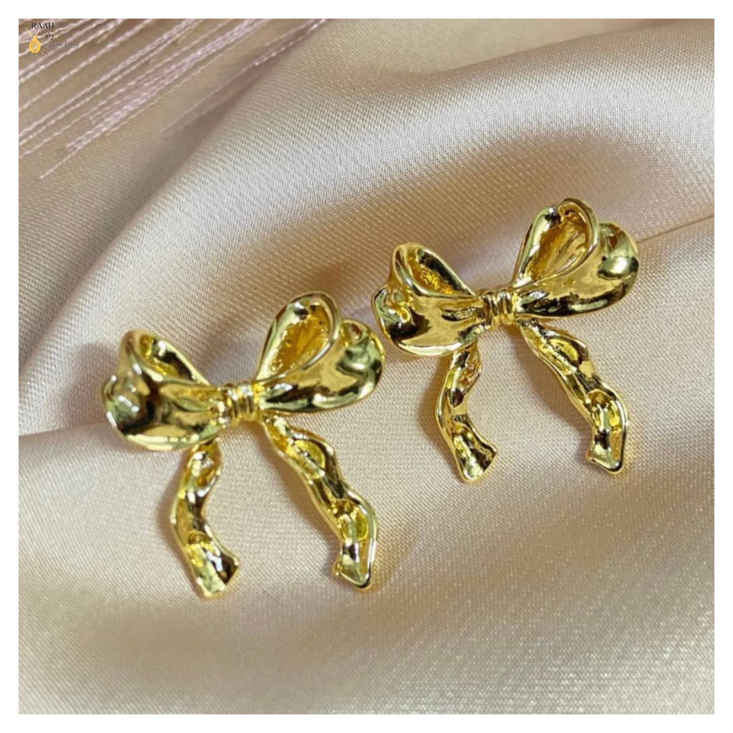 Metal Bow Knots Studs